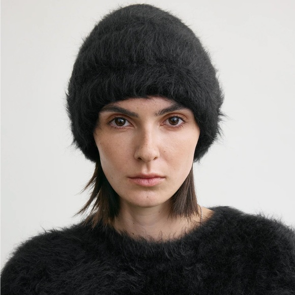 Toteme Accessories - Toteme Alpaca Hat